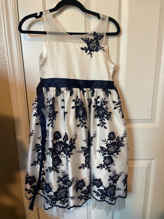 American Princess Other - American Princess White and Navy Floral Embroidered Party Dress
